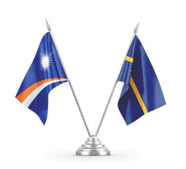 Nauru ve Marshall Adaları masa bayrakları beyaz 3D görüntüleme üzerinde izole