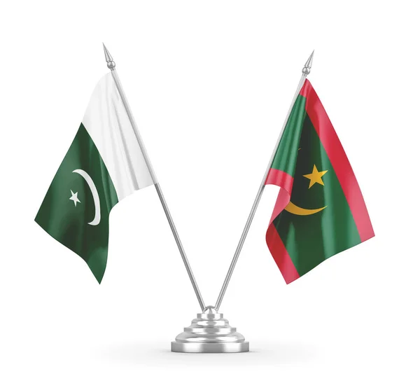 Banderas de mesa de Mauritania y Pakistán aisladas en renderizado 3D blanco — Foto de Stock