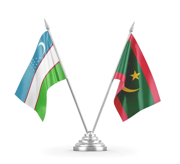 Banderas de mesa de Mauritania y Uzbekistán aisladas en renderizado 3D blanco — Foto de Stock
