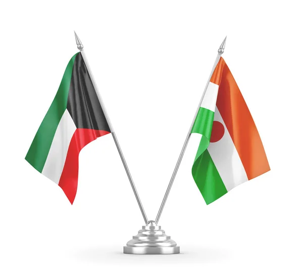 Niger és Kuwait tábla zászlók elszigetelt fehér 3D renderelés — Stock Fotó