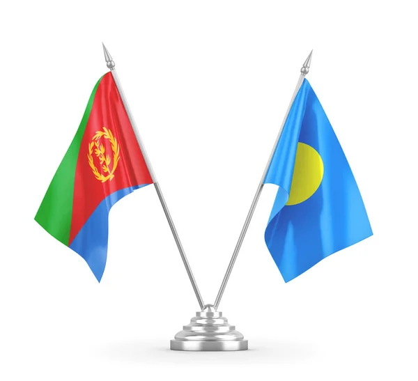 Palau ve Eritre masa bayrakları beyaz 3D görüntüleme üzerinde izole — Stok fotoğraf