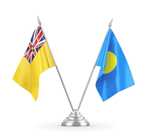 Bandeiras de mesa Palau e Niue isoladas em renderização 3D branca — Fotografia de Stock