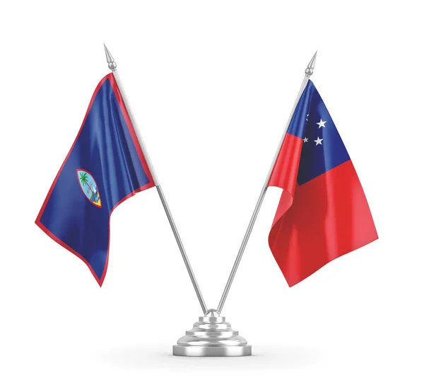 Banderas de mesa Samoa y Guam aisladas en renderizado 3D blanco — Foto de Stock