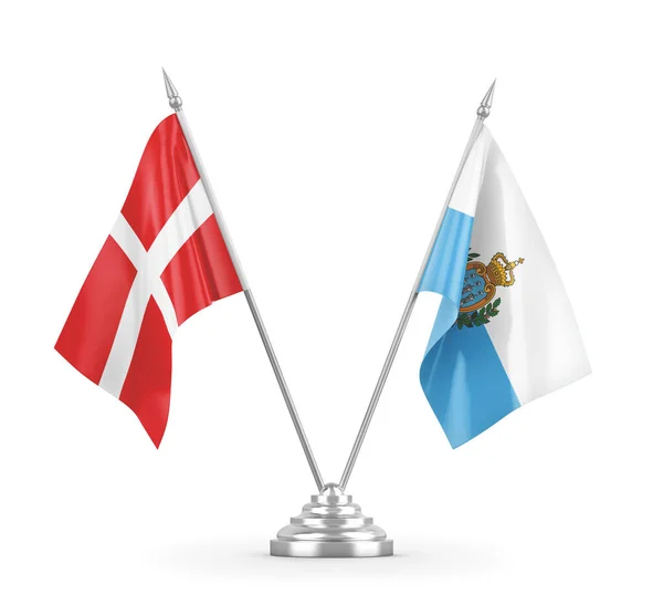 San Marino a Dánsko tabulky vlajky izolované na bílém 3D vykreslování — Stock fotografie
