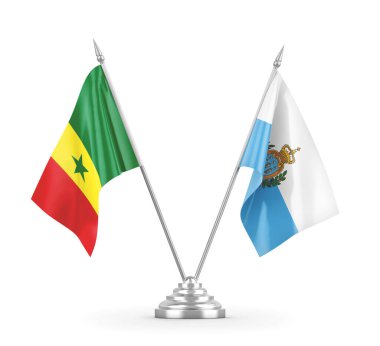 San Marino ve Senegal masa bayrakları beyaz 3D görüntüleme üzerinde izole