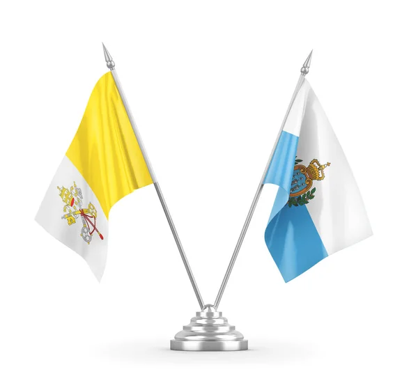 Bandeiras de mesa de San Marino e Vaticano isoladas em renderização 3D branca — Fotografia de Stock