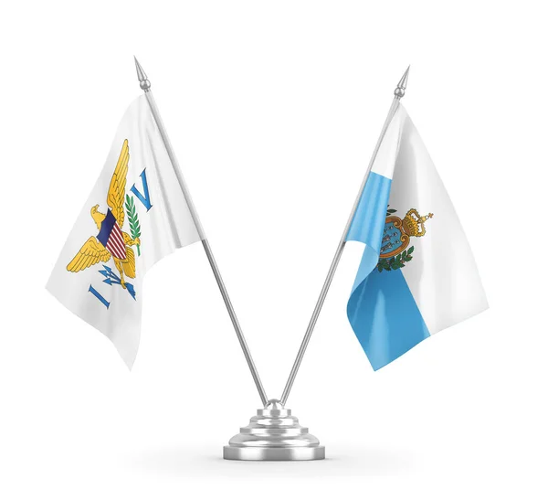 San Marino en de Maagdeneilanden Verenigde Staten tafelvlaggen geïsoleerd op wit — Stockfoto