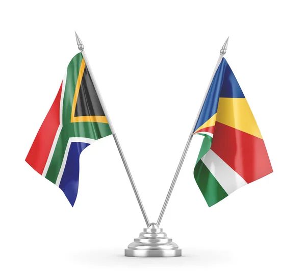 Seychellen en Zuid-Afrika tafelvlaggen geïsoleerd op witte 3D-weergave — Stockfoto
