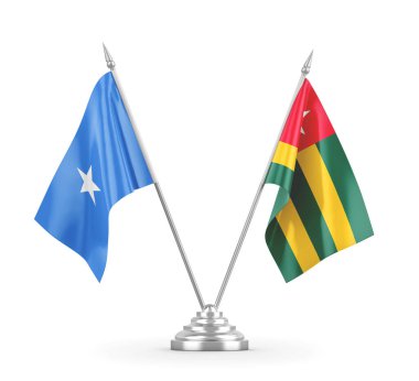 Togo ve Somali masa bayrakları beyaz 3D görüntüleme üzerinde izole