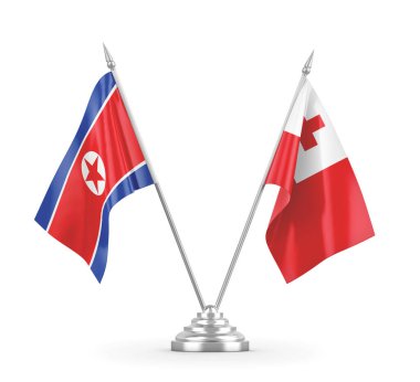 Tonga ve Kuzey Kore masa bayrakları beyaz 3D görüntüleme üzerinde izole