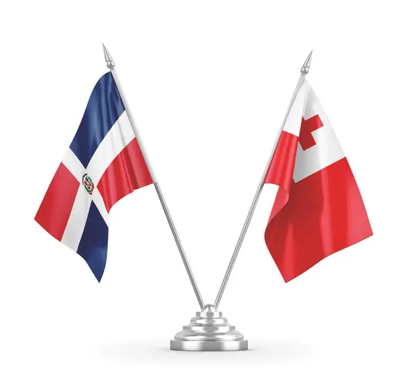 Tonga en Dominicaanse Republiek tafelvlaggen geïsoleerd op witte 3D rendering — Stockfoto