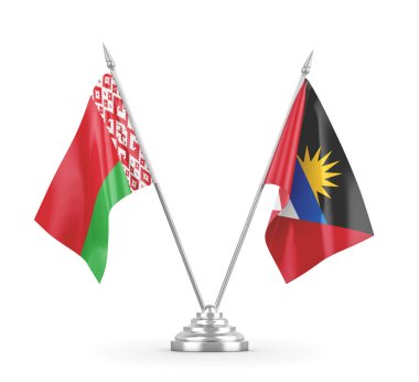 Antigua ve Barbuda ve Belarus masa bayrakları beyaz 3D görüntüleme üzerinde izole 