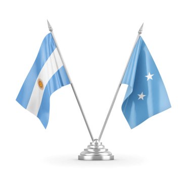 Mikronezya ve Arjantin masa bayrakları beyaz 3D görüntüleme üzerinde izole 