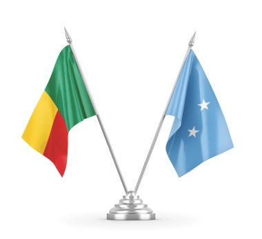 Mikronezya ve Benin masa bayrakları beyaz 3D görüntüleme üzerinde izole 