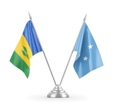 Mikronezya, Saint Vincent ve Grenadine masa bayrakları beyaz üzerine izole edilmiş.