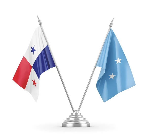 Micronesië en Panama tafelvlaggen geïsoleerd op witte 3D rendering — Stockfoto