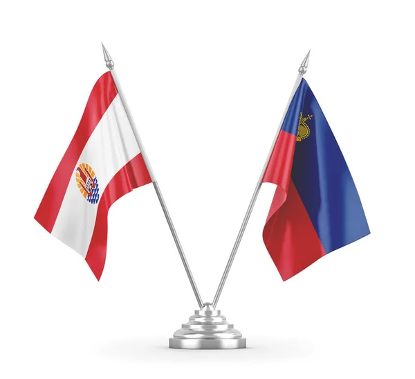Drapeaux de table Liechtenstein et Polynésie française isolés sur un rendu 3D blanc — Photo