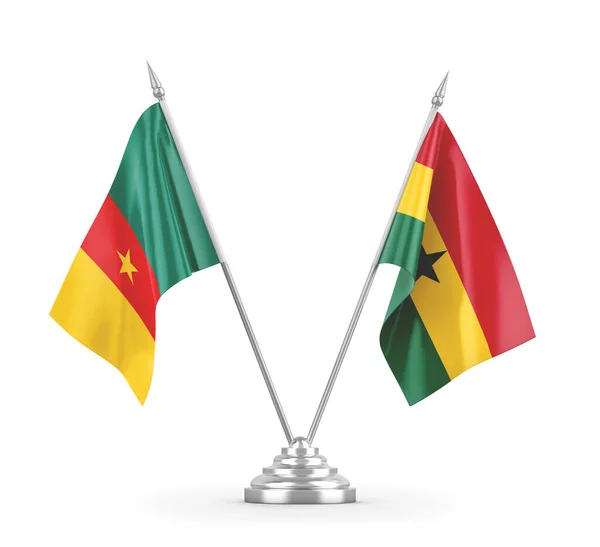 Bandiere da tavolo Ghana e Camerun isolate su rendering 3D bianco — Foto Stock