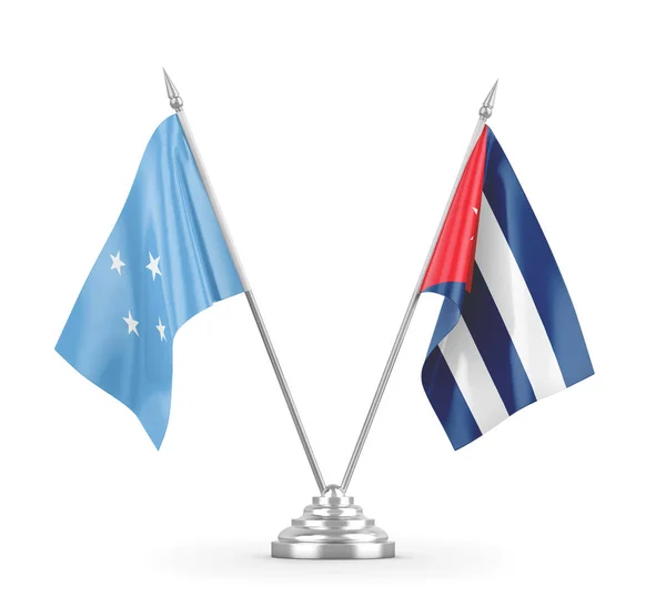Bandeiras de tabela de Cuba e Micronésia isoladas em renderização 3D branca — Fotografia de Stock