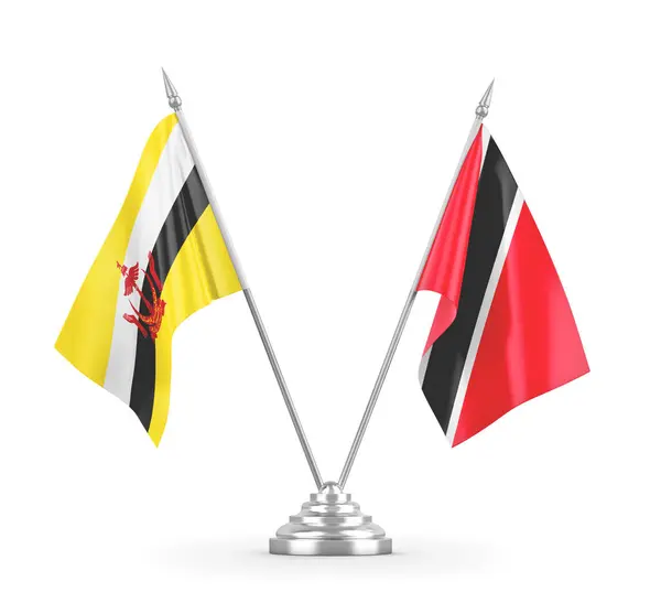 Banderas de mesa Trinidad y Tobago y Brunei aisladas en renderizado 3D blanco —  Fotos de Stock