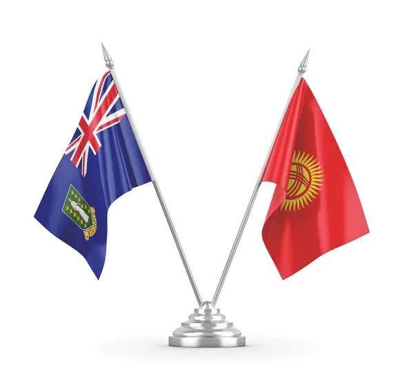 Kirguistán e Islas Vírgenes Banderas de mesa británicas aisladas en representación 3D blanca — Foto de Stock