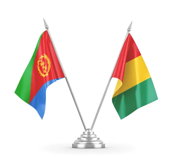 Banderas de mesa Guinea y Eritrea aisladas en renderizado 3D blanco — Foto de Stock