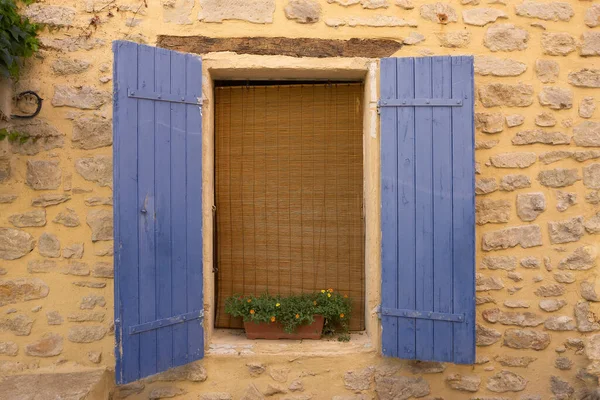 Відкрите Вінтажне Вікно Провансі Франція — стокове фото