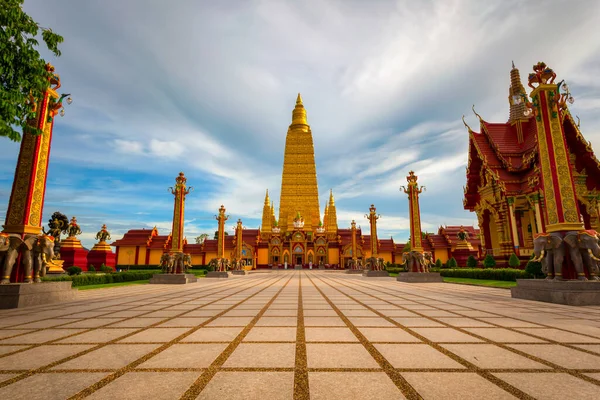 Wat Bang Thong Piękna Świątynia Południowej Tajlandii Prowincji Krabi Tajlandia — Zdjęcie stockowe