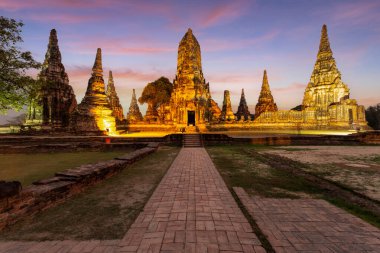 Ayutthaya ili Eski Tapınak Wat Chaiwatthanaram (Ayutthaya Tarihi Parkı), Tayland
