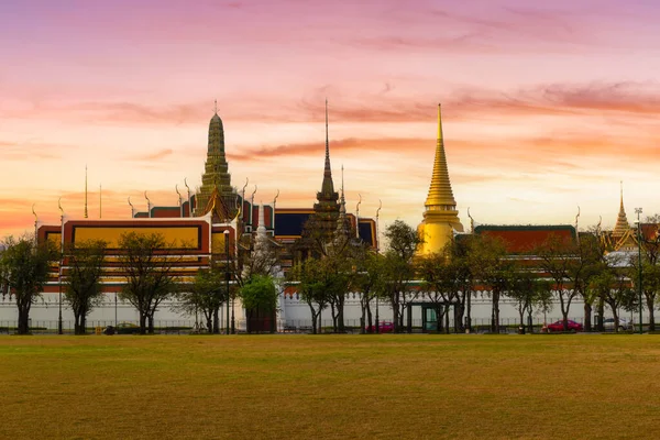 Wat Phra Kaew Grand Palace Napkeltekor Bangkok Thaiföld — Stock Fotó