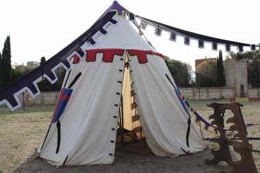 Ortaçağ askeri çadır