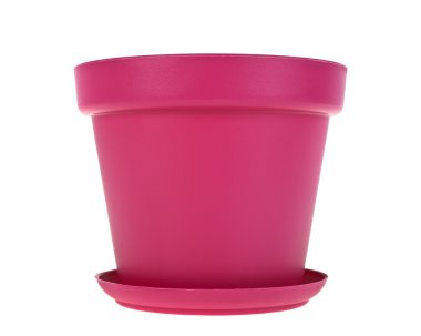 Pembe plastik saksı beyaz arka plan üzerinde