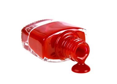 beyaz zemin üzerine kırmızı oje