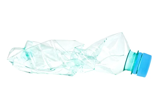 Gebrauchte Plastikflasche auf weißem Hintergrund — Stockfoto