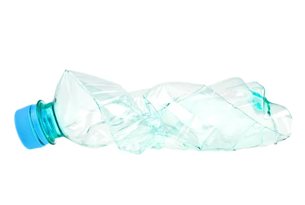 Використовувана пластикова пляшка на білому тлі — стокове фото