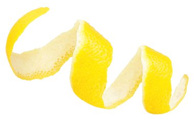 Beyaz arka planda izole edilmiş taze limon kabuğu. Sarı limon tenli. Citrus lezzeti.
