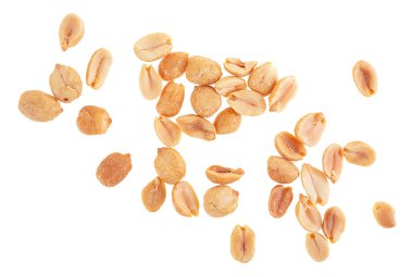 Kızarmış tuzlu fıstık, beyaz arka planda izole edilmiş, üst manzara. Sağlıklı çerez.