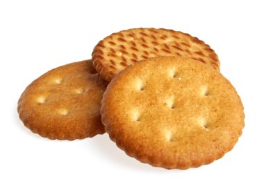 Beyaz arkaplanda izole edilmiş kraker kurabiyeleri