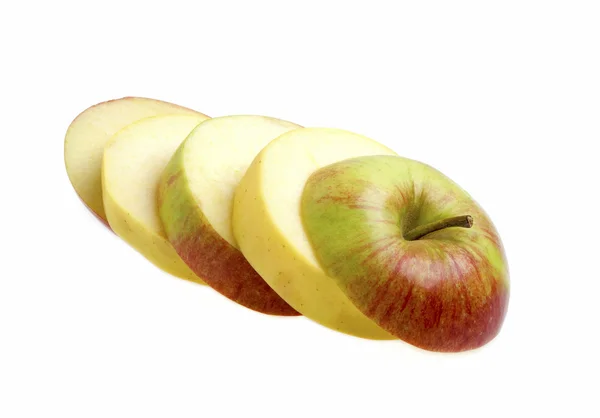 Manzana cortada en rodajas, aislada sobre fondo blanco — Foto de Stock
