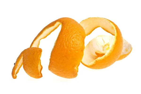 Orangenschale vor weißem Hintergrund — Stockfoto