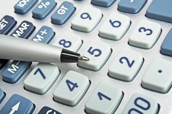 Business concept, pen en calculator toetsenbord — Stockfoto