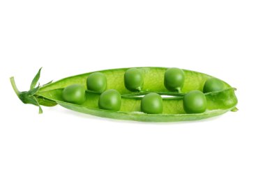 Beyaz zemin üzerinde yeşil bezelyeler izole