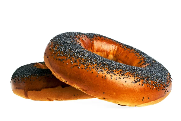 Bagels con semillas de amapola aisladas sobre fondo blanco —  Fotos de Stock