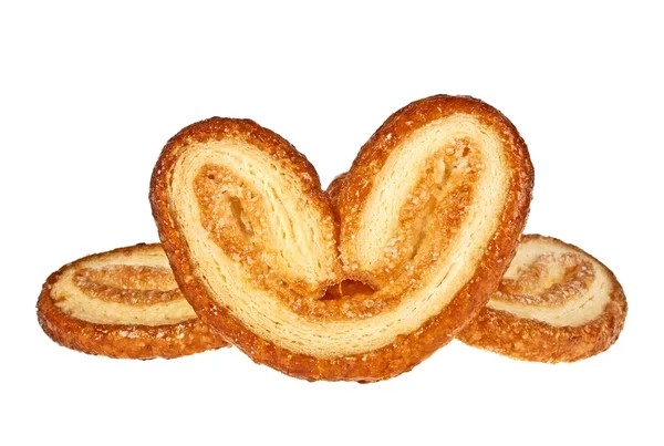 Galletas de hojaldre en forma de corazón aisladas sobre fondo blanco — Foto de Stock