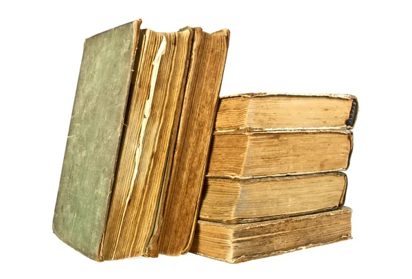 Pino vanhoja kirjoja valkoisella pohjalla — kuvapankkivalokuva