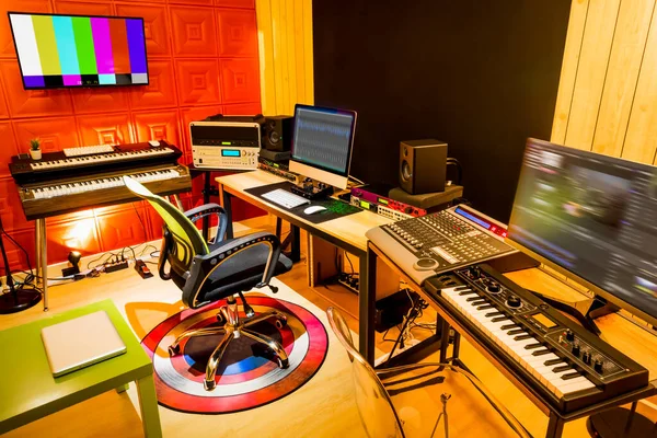 Modern Asian Comtemporary Interior Design Digital Recording Post Production Studio — Stock Photo, Image