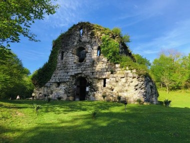 Abhazya 'daki Ambara Kilisesi