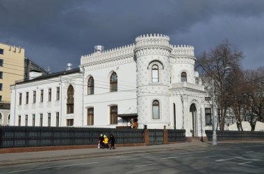 Moskova, Rusya, 20 Mart 2016, Rus sahne: Arseniy Morozov (Şimdi ev resepsiyonlar Rusya Federasyonu hükümeti mansion insanlar)