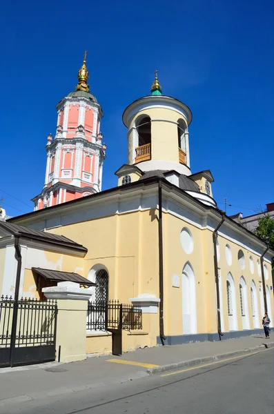 Москва, церковь святого Феодора Стрателата в Архангельском переулке — стоковое фото