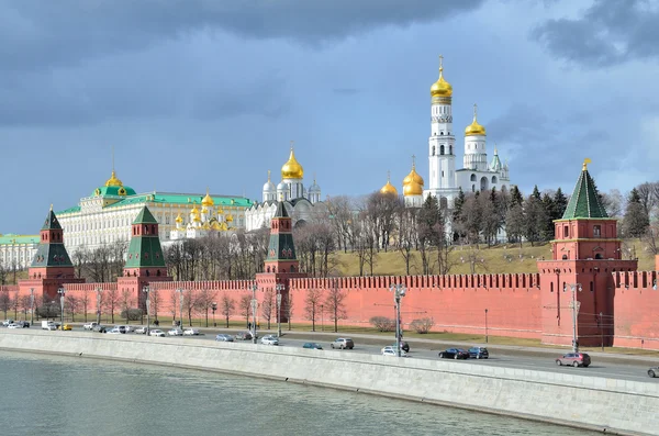 Rusya, Moskova kremlin ilkbaharda
